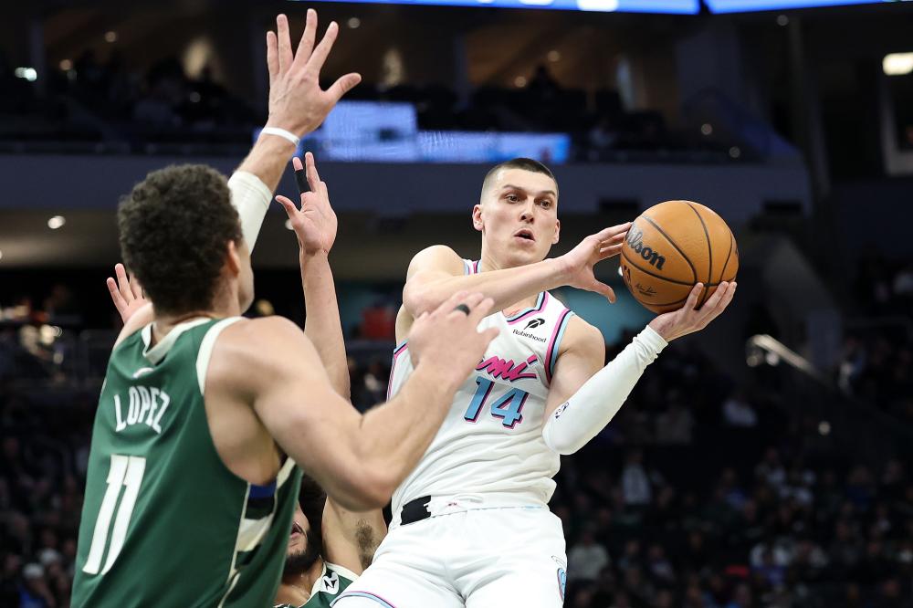 统迎来新星 统迎来新星