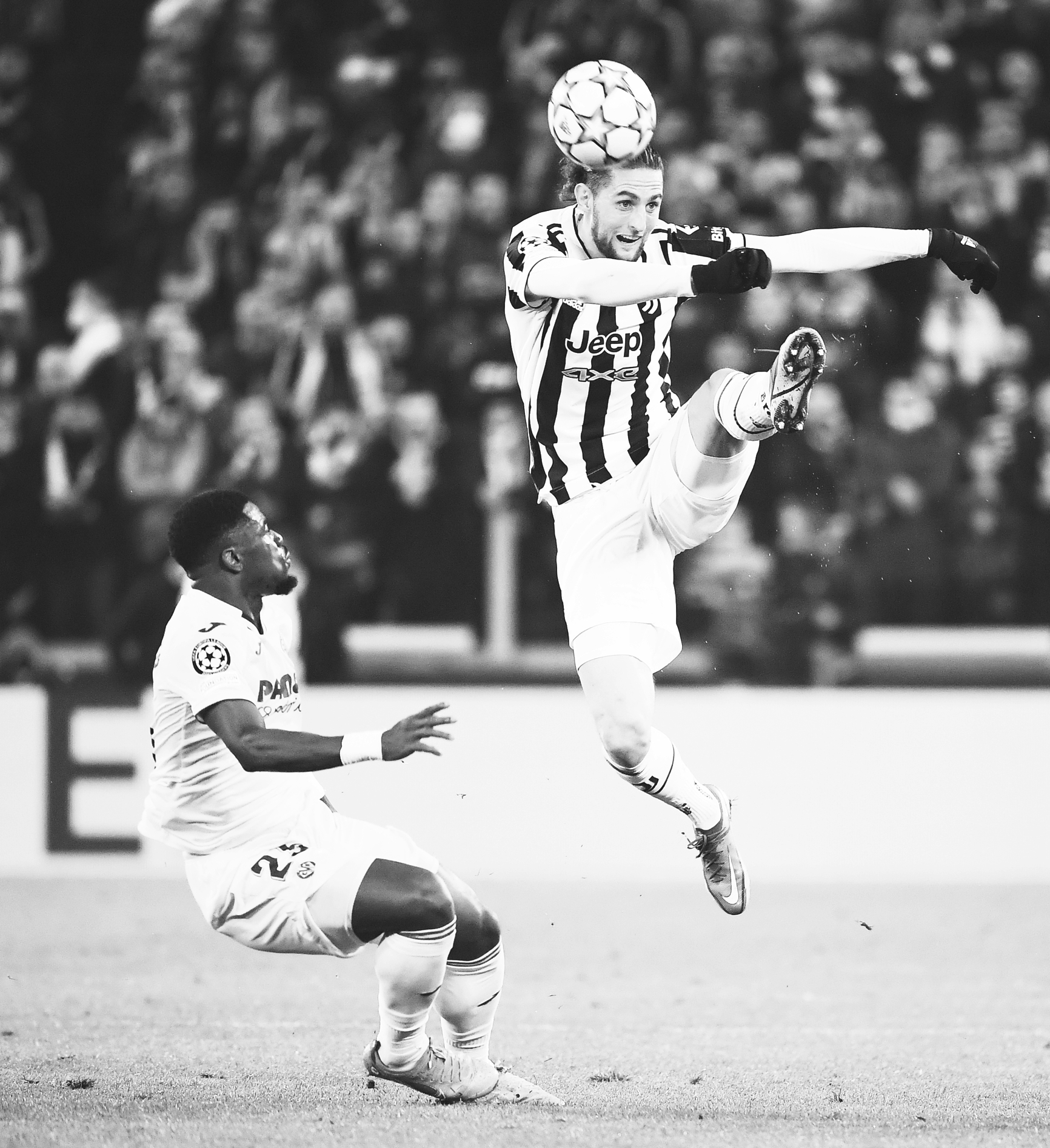 力求在与巴 力求在与巴