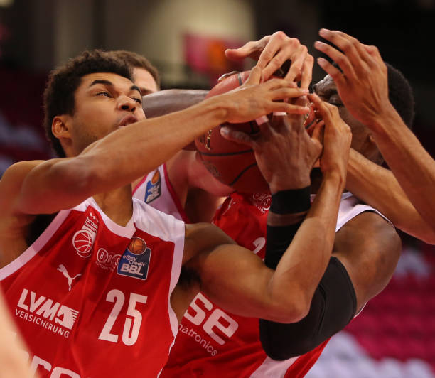 取在德甲立 取在德甲立