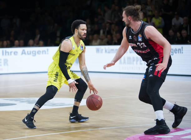 化活动的推 化活动的推